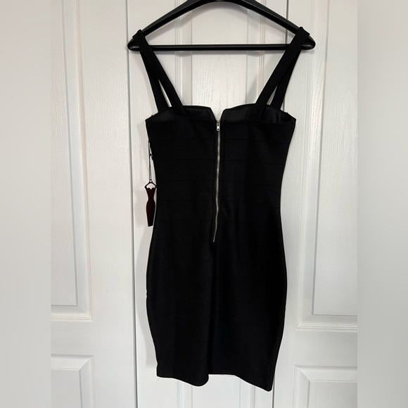 NWT Haute Monde black bodycon dress. - Picture 5 of 8